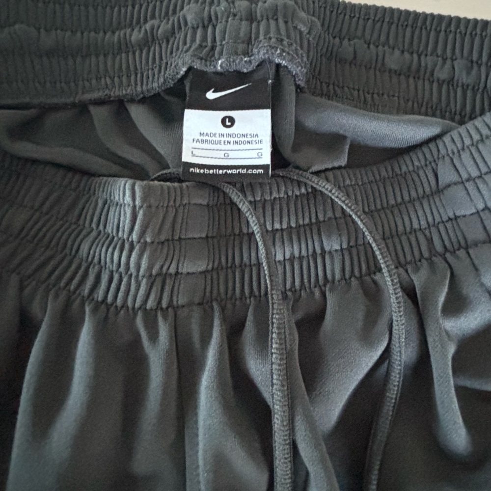 Nike Men’s Duke Athletic Pants with Zip Bottom - Size Large - Like New! - Picture 7 of 11